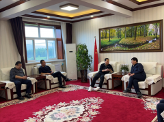 祝賀新醫圣制藥與伊春森工林業集團總公司達成